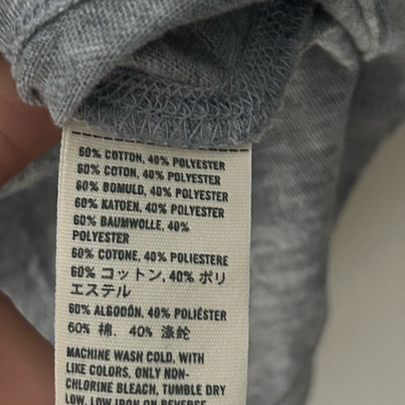 Y2K Abercrombie & Fitch XS Gray Short Sleeve Tee - Picture 3 of 4
